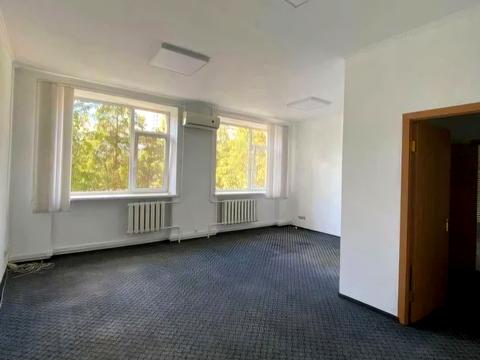 комерційна за адресою Стрийська вул., 98