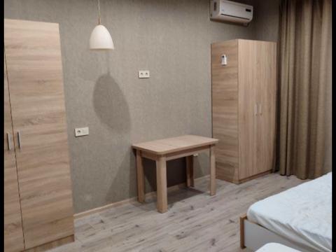 квартира за адресою Євгена Коновальця вул. (Щорса), 36-Е