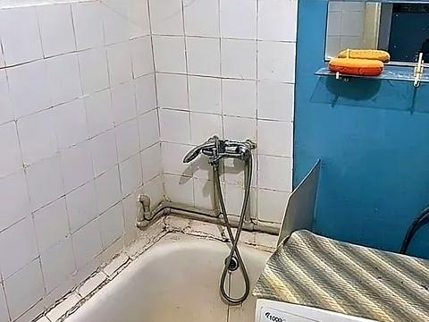 квартира за адресою Космонавтів вул., 4г