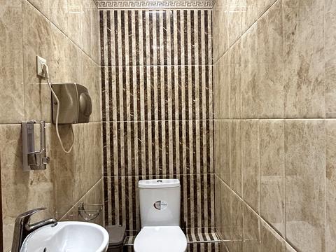 комерційна за адресою Богданівська вул., 7-А