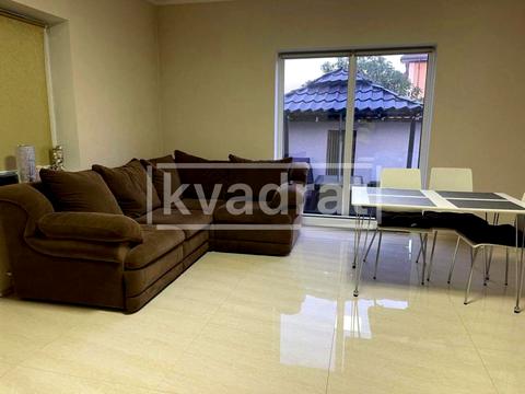 будинок за адресою Центральна вул.