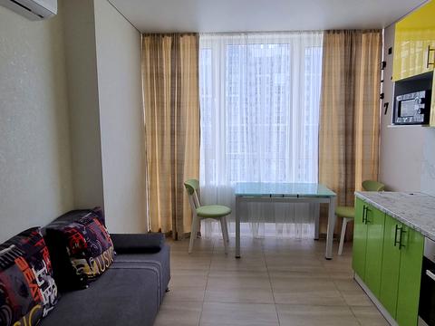 квартира по адресу Ревуцкого ул., 40-Б