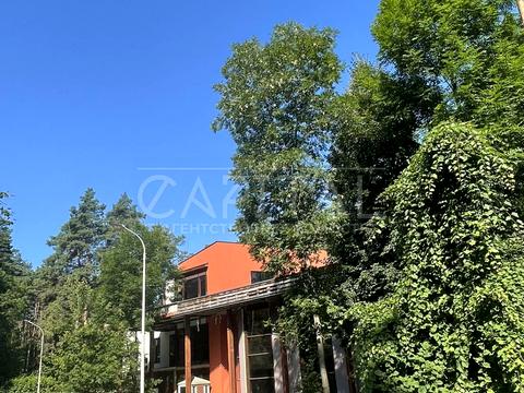будинок за адресою Столичне шосе