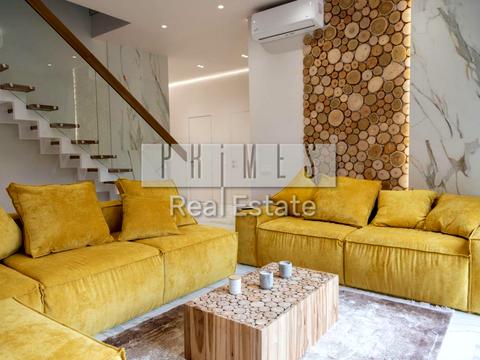 будинок за адресою Набережна вул.