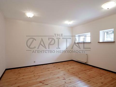 будинок за адресою Бориспільський