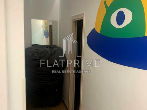 комерційна за адресою Раїси Окіпної вул., 4-А
