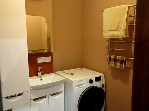 квартира за адресою Свободи просп. (), 24