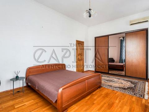 будинок за адресою Подільський