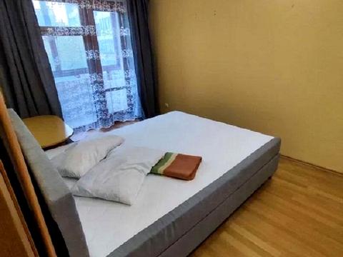 квартира за адресою Гетьмана Івана Мазепи вул. (Топольна), 2б
