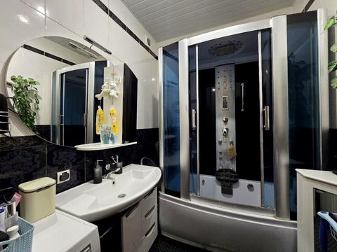 дом по адресу Олени Теліги ул. (Лермонтова)