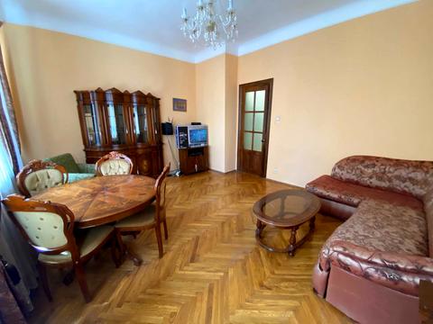 квартира за адресою Інститутська вул., 19-А