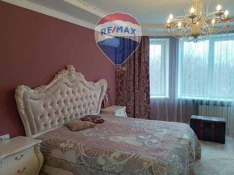 квартира за адресою Миколи Амосова вул., 4