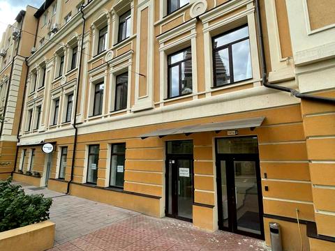 комерційна за адресою Глибочицька вул., 40