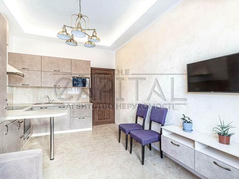 квартира за адресою Академіка Філатова вул., 2/1