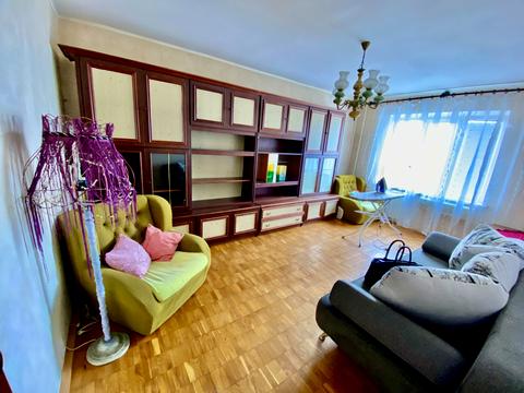 квартира за адресою В'ячеслава Чорновола вул., 10