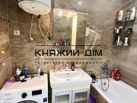 квартира за адресою Зарічна вул., 1-Б