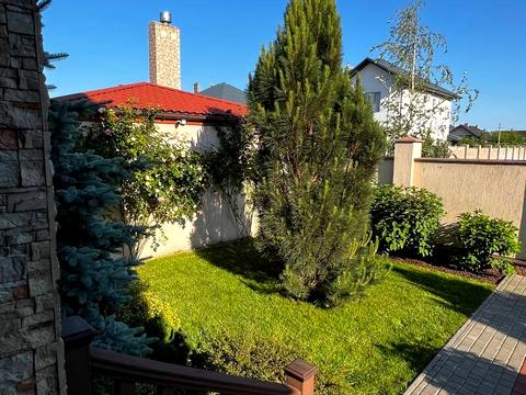 будинок за адресою Центральна вул., 8А