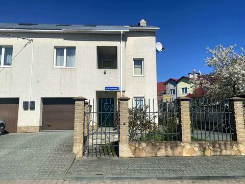 будинок за адресою Будівельників вул., 10