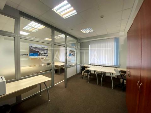 комерційна за адресою Ігорівська вул., 1