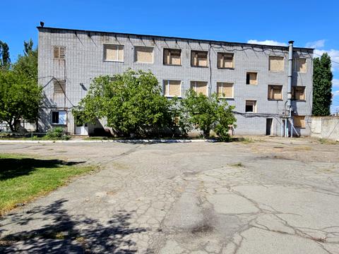 коммерческая по адресу Тритузна, 251