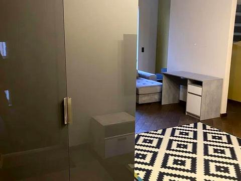 квартира за адресою Вишнева вул., 28