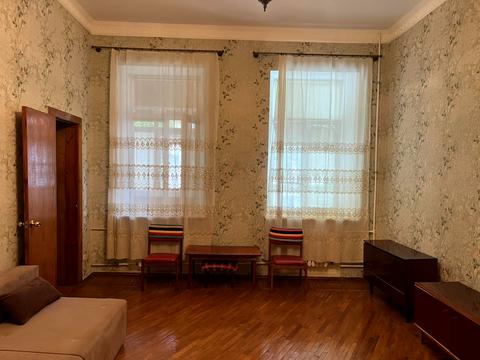 квартира за адресою Футуристів пров., 4