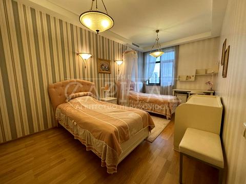 квартира за адресою Микільсько-Слобідська вул., 1-А