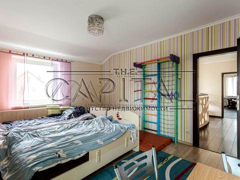 дом по адресу Центральна ул.