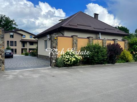 будинок за адресою Лісоводна вул.