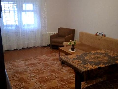 квартира по адресу Воссоединения Украины ул., 2