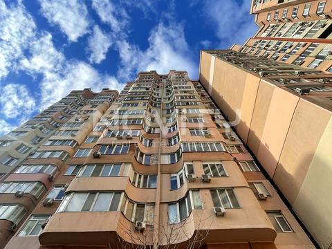 квартира за адресою Небесної Сотні просп. (Маршала Жукова), 3а