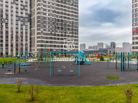 квартира за адресою Олександра Олеся вул., 10