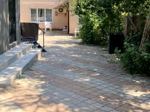 будинок за адресою Набережна вул.