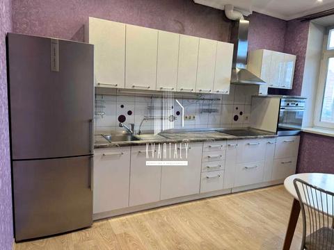 квартира за адресою Євгена Коновальця вул. (Щорса), 32-Г