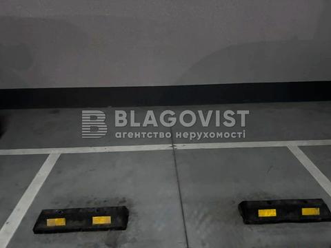 паркомісце за адресою Бульварно-Кудрявська вул. (Воровського), 17