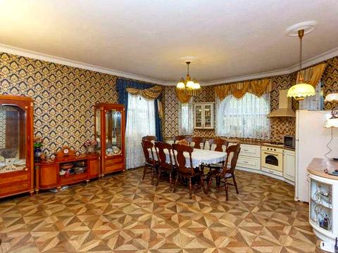 будинок за адресою ватутіна