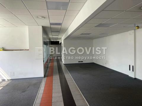 коммерческая по адресу Спортивная пл., 3