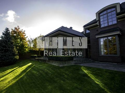 будинок за адресою Соснова вул.