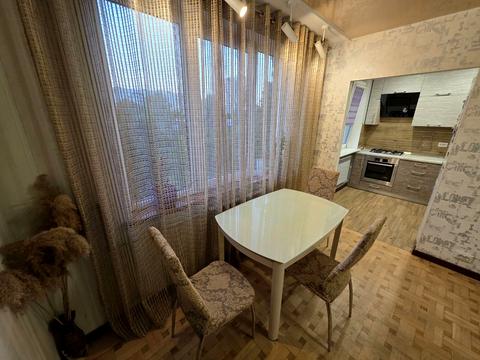 квартира за адресою Амосова вул. (Корчагінців), 5