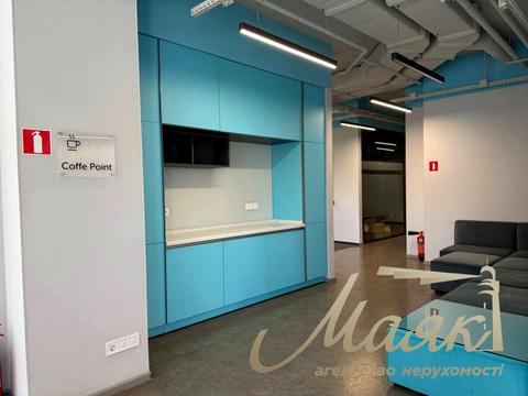 комерційна за адресою Сім'ї Прахових вул. (Гайдара), 58/10