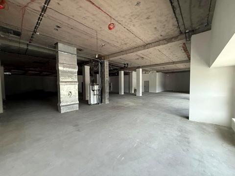 коммерческая по адресу майдан Незалежності пл., 18/2