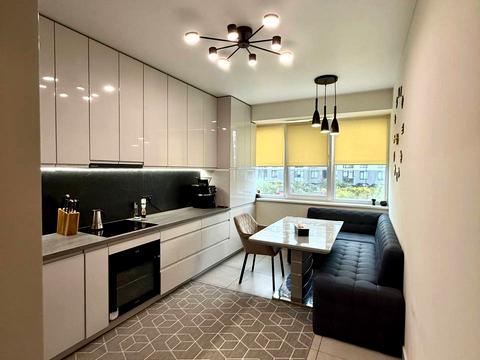 квартира по адресу Героїв Крут ул., 2