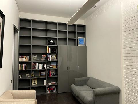 комерційна за адресою Петра Болбочана вул. (Командарма Каменєва), 4