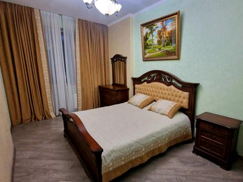 квартира за адресою Кирило-Мефодіївська вул., 2