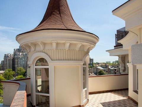 комерційна за адресою Деволанівський узвіз, 12