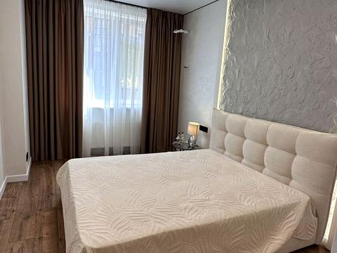 квартира за адресою Молодіжна вул., 8