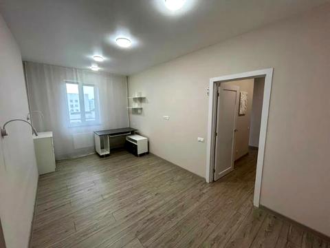 квартира по адресу Драгоманова ул., 6-Б