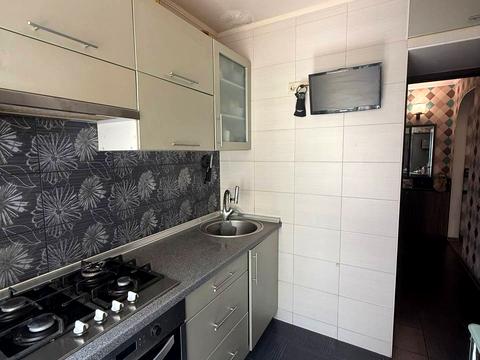 квартира по адресу Паустовского ул., 27