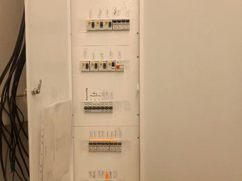 комерційна за адресою Слобожанський просп. (ім. газети Правда), 31-Д