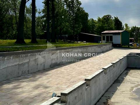 комерційна за адресою Західно-Окружна вул., 1